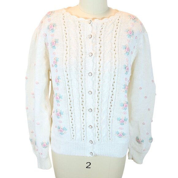Vintage 3D Floral Rosette Cardigan Sweater M Pearl Button Cottage Fairy Grandma - Picture 1 of 10